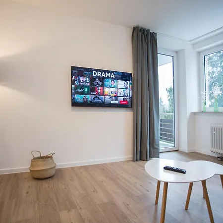 Welcome In - In In De Bergen, Direct Aan De Piste