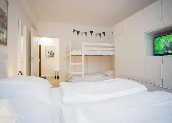 Welcome In - In In De Bergen, Direct Aan De Piste